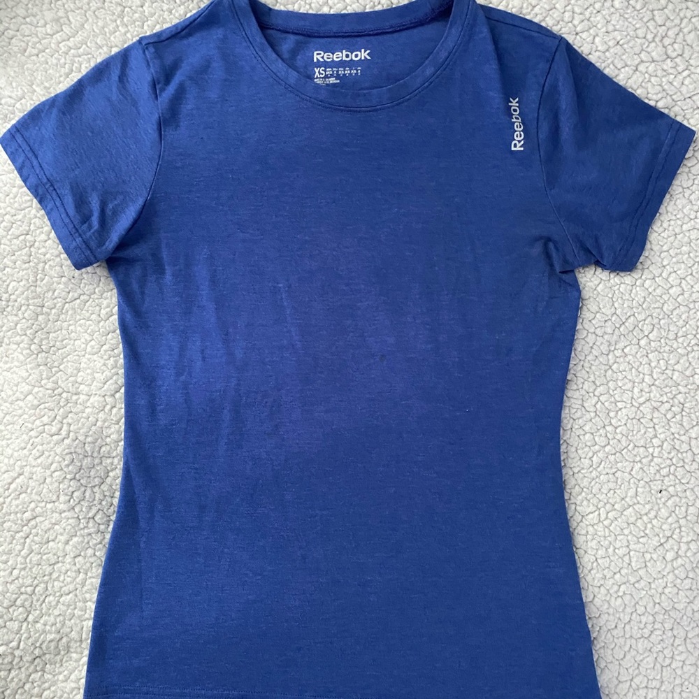 Reebok short sleeve tee
